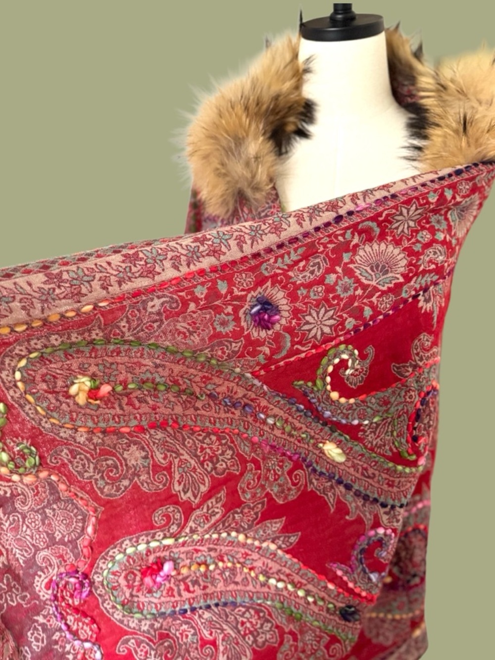 Boho paisley wool fur trimmed shawl wrap Himalayan Yak - Picture 7 of 13